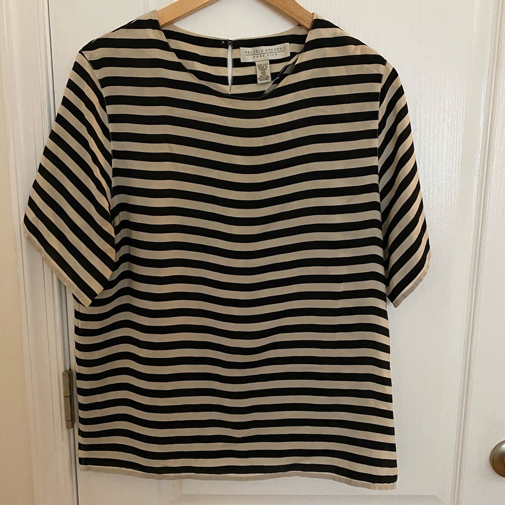 Creme and black Valerie Stevens silk top